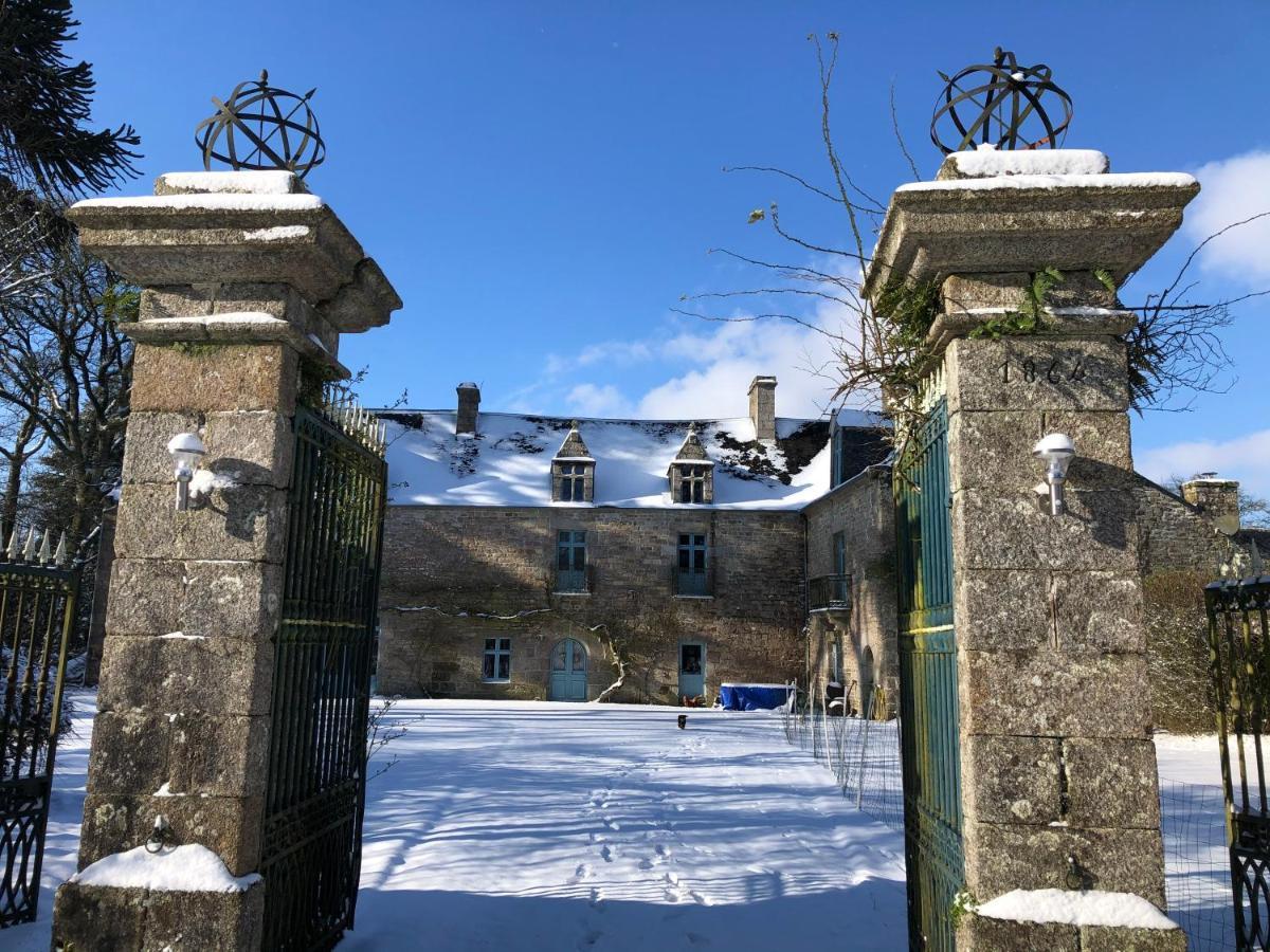 Manoir De Botcol Bed & Breakfast Saint-Nicolas-du-Pelem