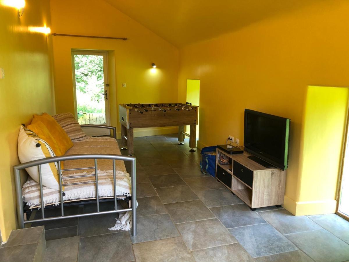 Manoir De Botcol Bed & Breakfast Saint-Nicolas-du-Pelem